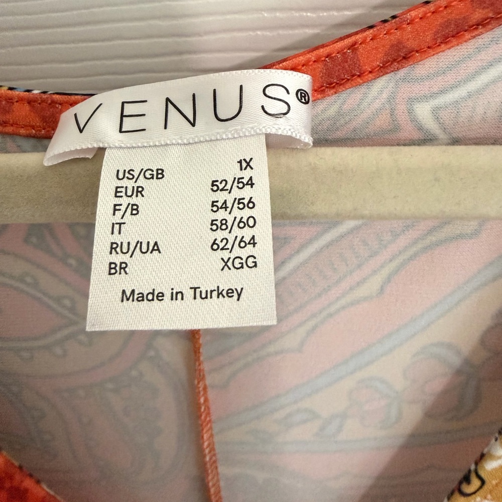 NWOT Venus Women's Paisley Print MaxiDress Red Multicolor VNeck Kimono Sleeve 1X - Picture 5 of 9